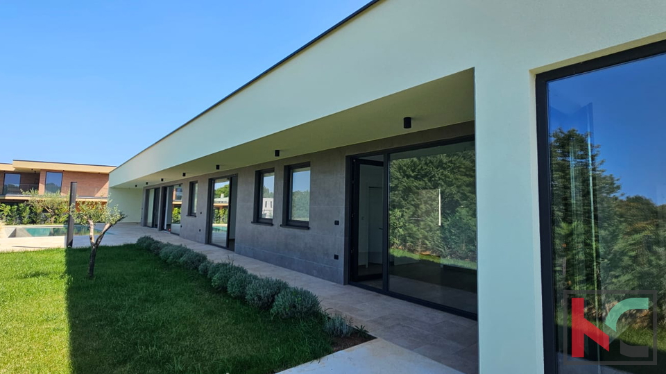 Hi&scaron;a&comma; 162 m2&comma; Prodaja&comma; Svetvin&ccaron;enat