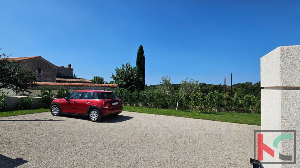 Hi&scaron;a&comma; 162 m2&comma; Prodaja&comma; Svetvin&ccaron;enat