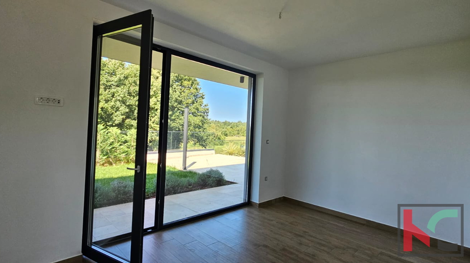 Hi&scaron;a&comma; 162 m2&comma; Prodaja&comma; Svetvin&ccaron;enat