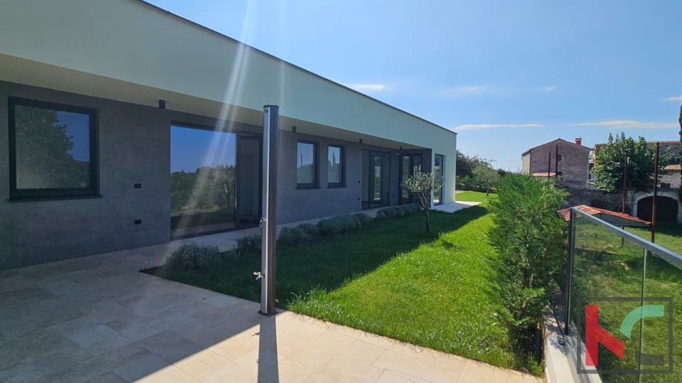 Hi&scaron;a&comma; 162 m2&comma; Prodaja&comma; Svetvin&ccaron;enat