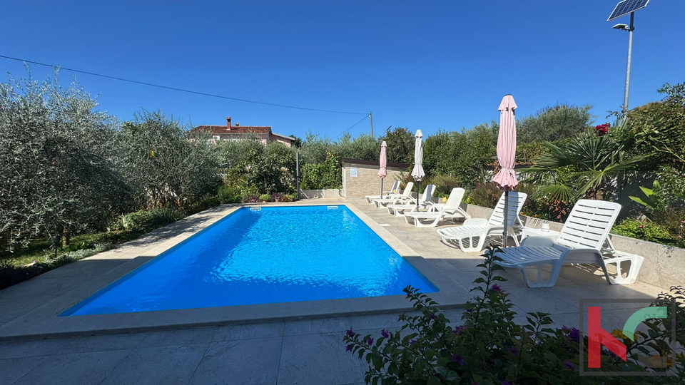 ISTRA, NOVA VAS, KUĆA SA 5  STAMBENIH JEDINICA I BAZENOM #PRODAJA