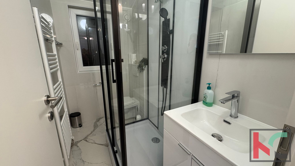 ISTRA, NOVA VAS, KUĆA SA 5  STAMBENIH JEDINICA I BAZENOM #PRODAJA