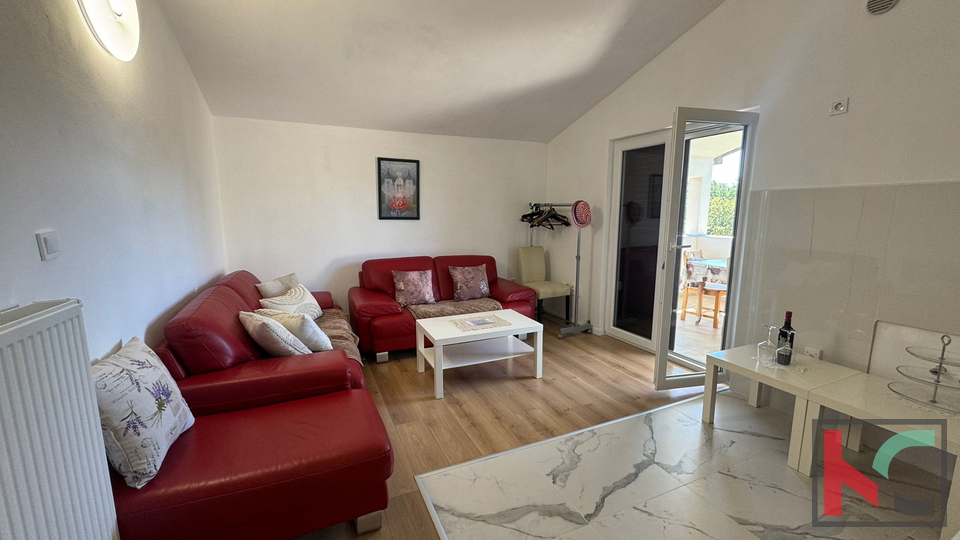 ISTRA, NOVA VAS, KUĆA SA 5  STAMBENIH JEDINICA I BAZENOM #PRODAJA