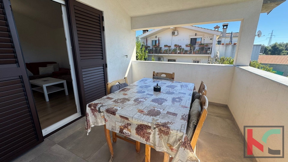 ISTRA, NOVA VAS, KUĆA SA 5  STAMBENIH JEDINICA I BAZENOM #PRODAJA