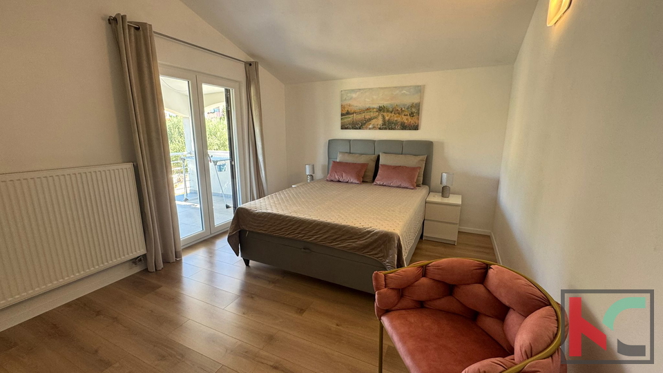 ISTRA, NOVA VAS, KUĆA SA 5  STAMBENIH JEDINICA I BAZENOM #PRODAJA