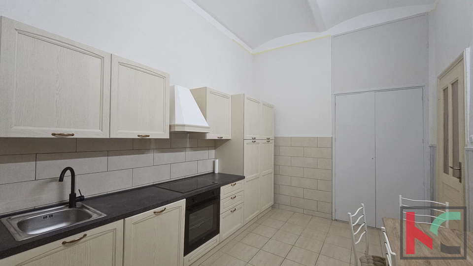 Stanovanje&comma; 78 m2&comma; Prodaja&comma; Pula - &Scaron;ijana