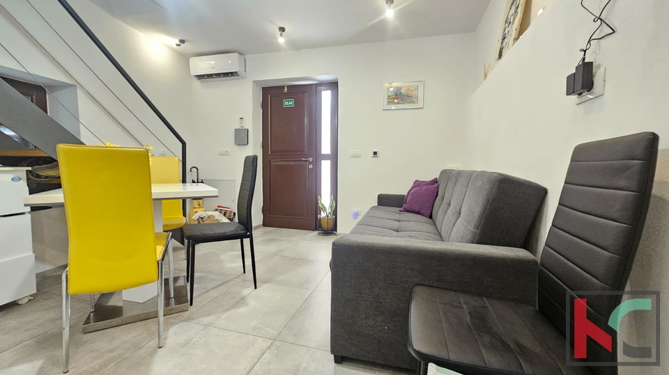 ROVINJ&comma; EKSKLUZIVNA PRODAJA KU&Cacute;E SA POGLEDOM NA MORE &num;PRODAJA