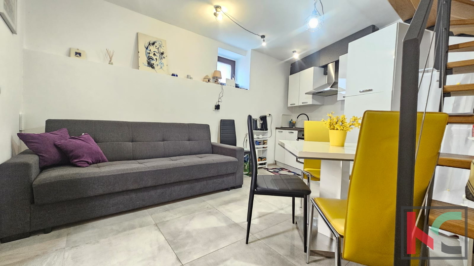 ROVINJ&comma; EKSKLUZIVNA PRODAJA KU&Cacute;E SA POGLEDOM NA MORE &num;PRODAJA