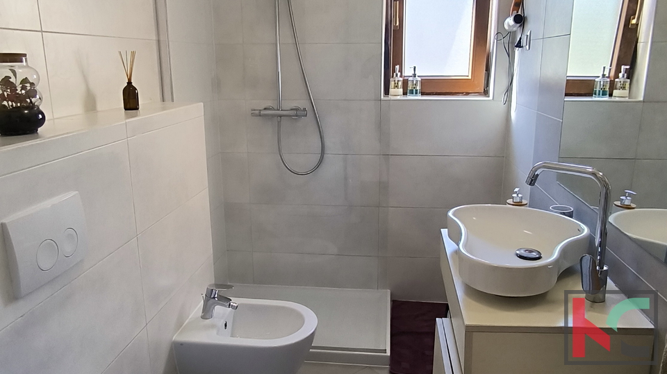 PULA&comma; &Scaron;TINJAN&comma; DVOSOBAN STAN NA MIRNOJ LOKACIJI &num;PRODAJA