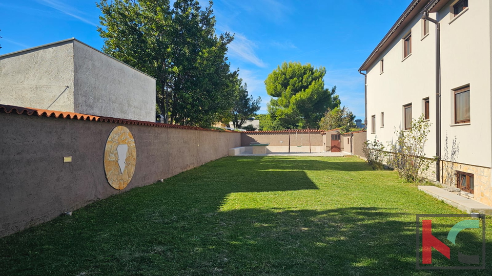 ISTRA, PREMANTURA, PREKRASNA KUĆA SA BAZENOM – MIR, PRIRODA I BLIZINA MORA, #PRODAJA