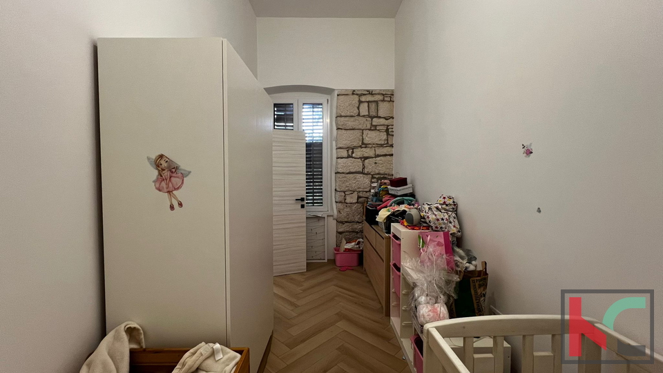 ISTRA, PULA, VERUDA, STAN 2SS+DB, RENOVIRAN, #PRODAJA