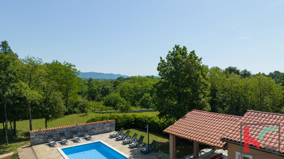 ISTRA, LABIN - KUĆA NA IMANJU OD 9400 m2, #PRODAJA