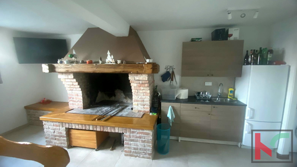 ISTRA&comma; LABIN&comma; VILA S OTVORENIM POGLEDOM NA MORE&comma; &num;PRODAJA