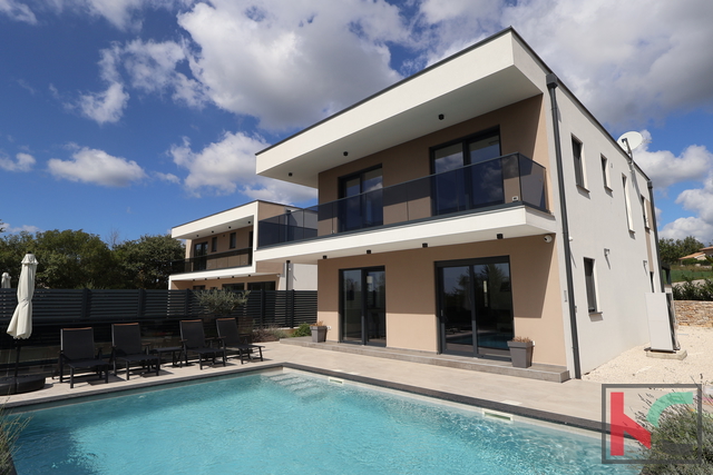 ISTRA, SVETVINČENAT, MODERN VILLA WITH SWIMMING POOL #FOR SALE