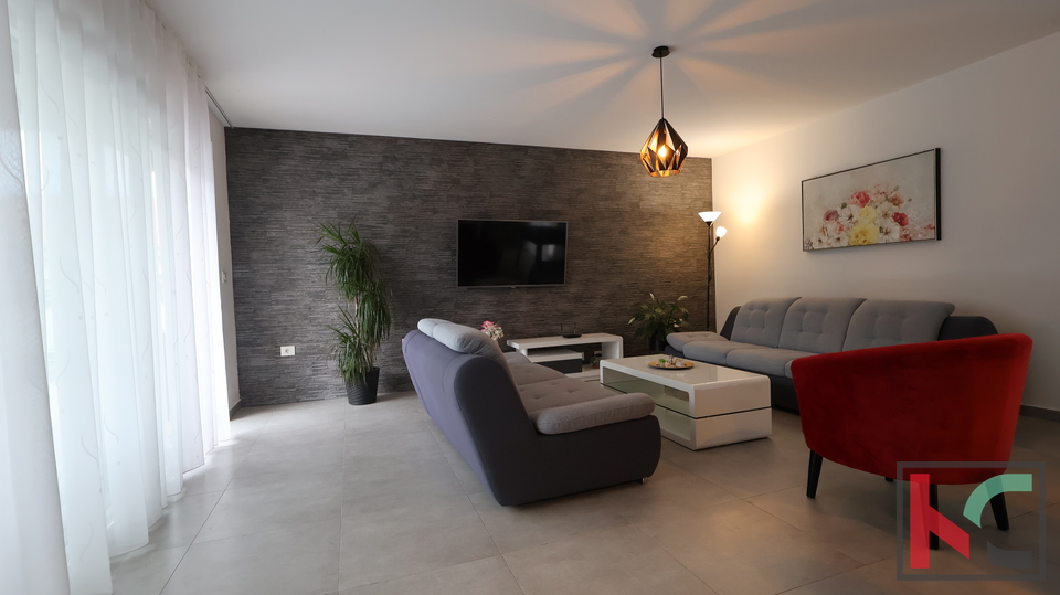 LIŽNJAN, ŠIŠAN, KUĆA 145 m2 SA BAZENOM #PRODAJA