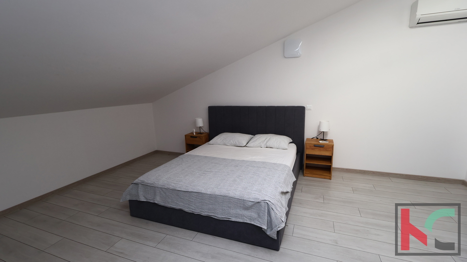 ISTRA, PULA, PJEŠČANA UVALA, STAN PRVI RED DO MORA,#PRODAJA