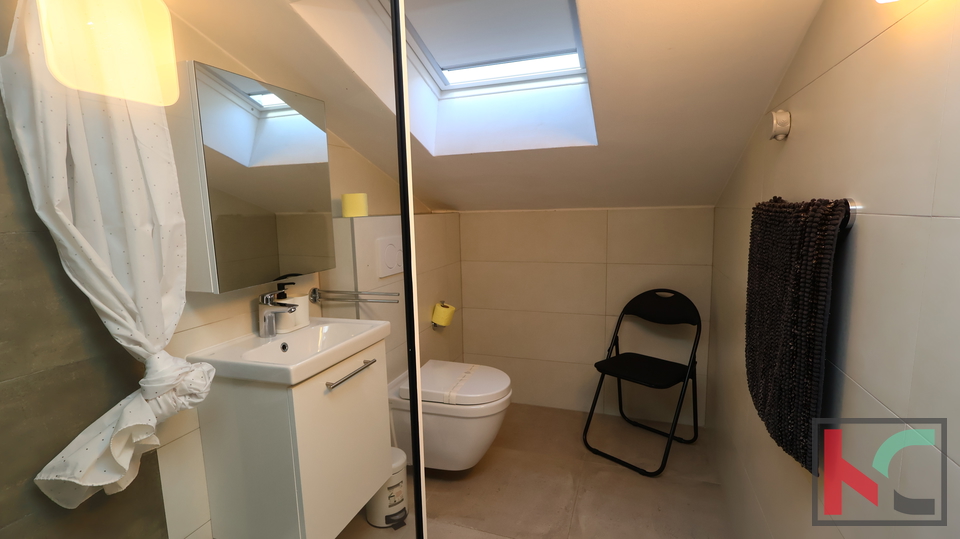 Stanovanje&comma; 141 m2&comma; Prodaja&comma; Medulin - Pje&scaron;&ccaron;ana uvala