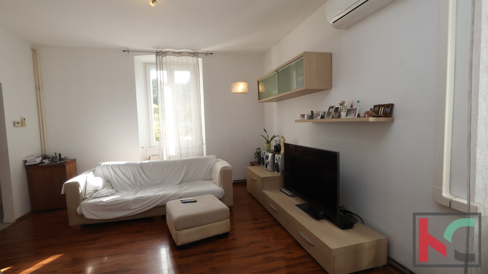 PULA&comma; VERUDA&comma; STAN 81&comma;39m2 SA VRTOM U POSJEDU&comma; &num;PRODAJA