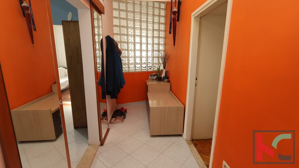 PULA&comma; VERUDA&comma; STAN 81&comma;39m2 SA VRTOM U POSJEDU&comma; &num;PRODAJA