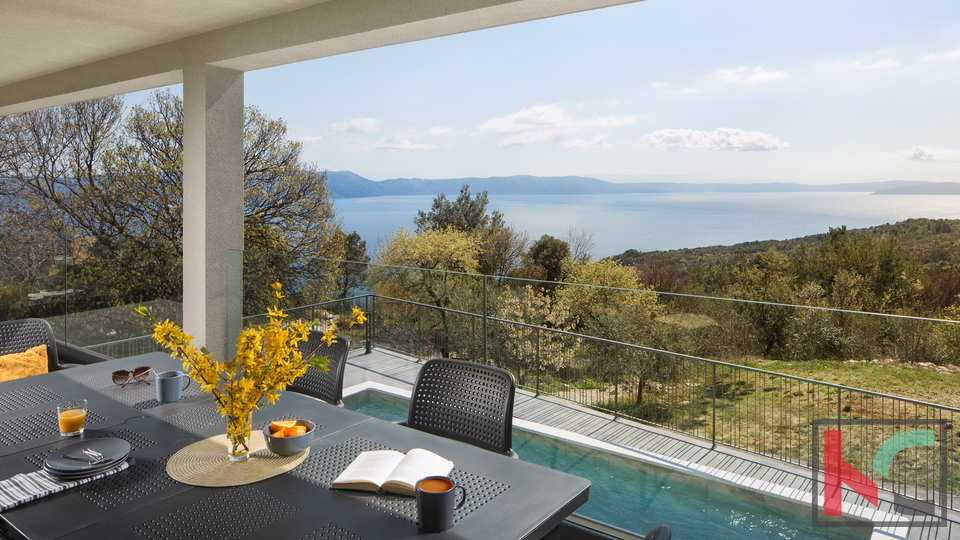 ISTRA&comma; LABIN&comma; VILA S OTVORENIM POGLEDOM NA MORE&comma; &num;PRODAJA