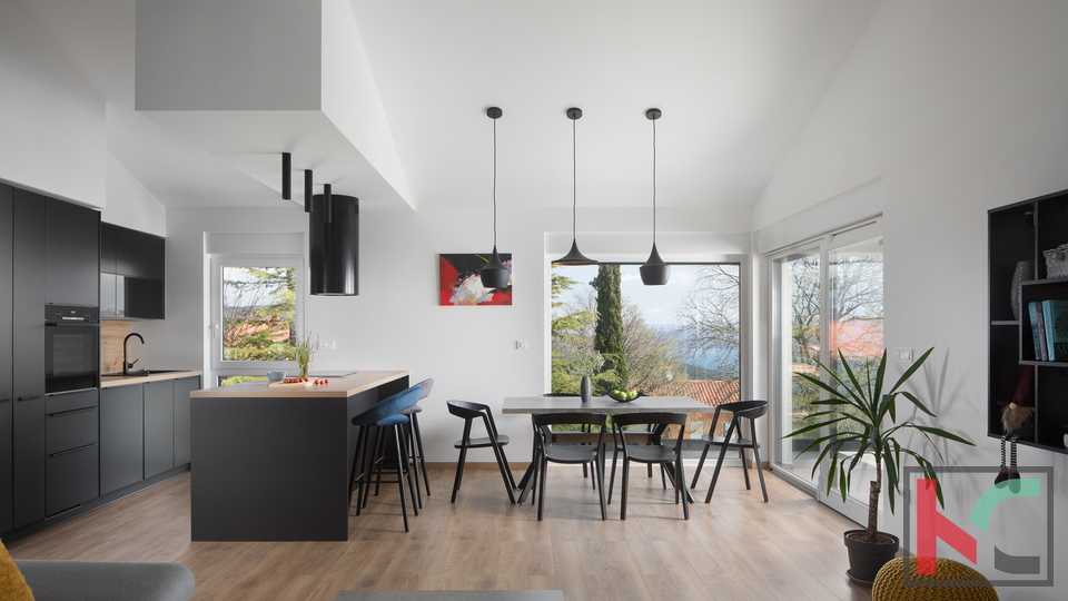 ISTRA&comma; LABIN&comma; VILA S OTVORENIM POGLEDOM NA MORE&comma; &num;PRODAJA