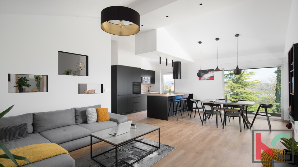 ISTRA&comma; LABIN&comma; VILA S OTVORENIM POGLEDOM NA MORE&comma; &num;PRODAJA