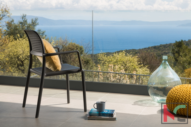 House, 152 m2, For Sale, Labin