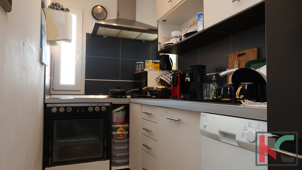 ROVINJ&comma; DVOSOBAN STAN SA POGLEDOM NA MORE I LIFTOM  &num;PRODAJA