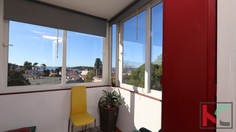 ROVINJ&comma; DVOSOBAN STAN SA POGLEDOM NA MORE I LIFTOM  &num;PRODAJA