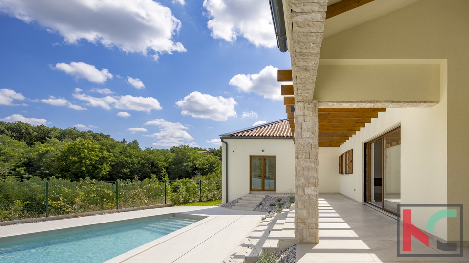 LUKSUZNA VILA, 200m2,TINJAN, #PRODAJA