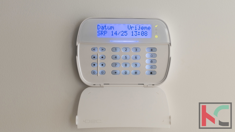 LUKSUZNA VILA&comma; 200m2&comma;TINJAN&comma; &num;NAJAM