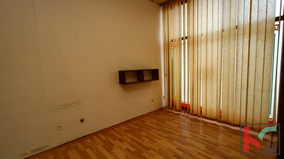 Pisarne&comma; 87 m2&comma; Prodaja&comma; Pula - Veruda
