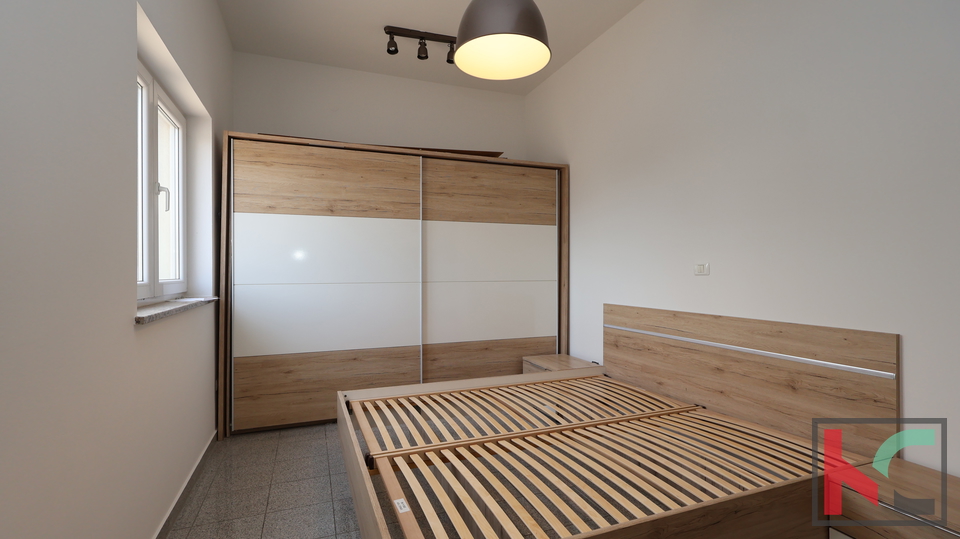 PULA&comma; JEDNOSOBAN STAN U NOVIJOJ ZGRADI &num;PRODAJA