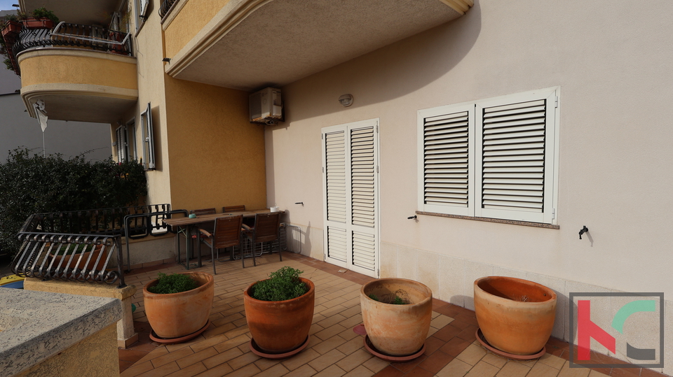 PULA&comma; JEDNOSOBAN STAN U NOVIJOJ ZGRADI &num;PRODAJA