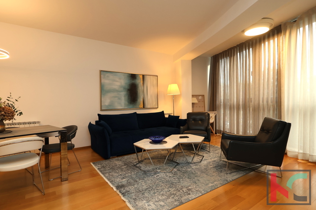 Appartamento, 99 m2, Vendita, Pula - Centar