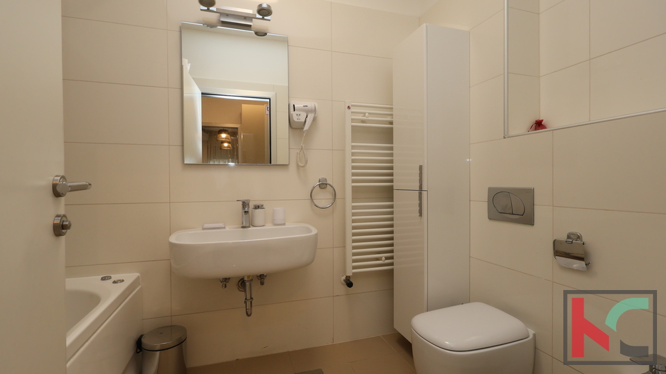 PULA&comma; LUKSUZAN STAN U CENTRU GRADA&comma; GARA&Zcaron;A&comma; LIFT&comma;  &num;PRODAJA