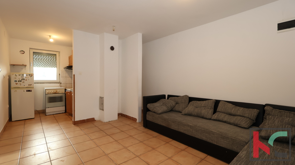 FA&Zcaron;ANA&comma; VALBANDON&comma; SAMOSTOJE&Cacute;A PRIZEMNICA  &num;PRODAJA