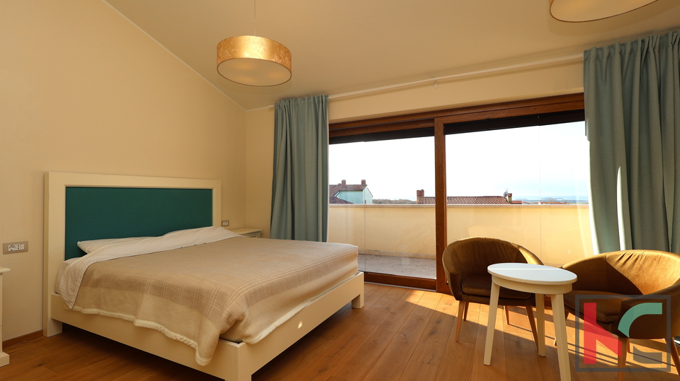 VILA S POGLEDOM NA BRIJUNE I VELIKOM OKU&Cacute;NICOM&comma; &num;PRODAJA