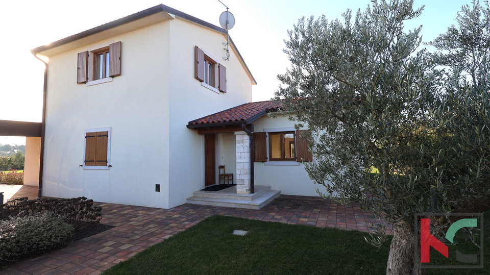 VILA S POGLEDOM NA BRIJUNE I VELIKOM OKU&Cacute;NICOM&comma; &num;PRODAJA