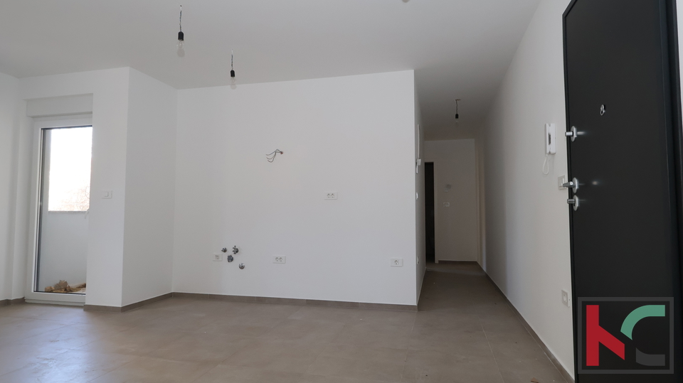 PULA&comma; CENTAR&comma;  STAN U NOVOIZGRA&Dstrok;ENOJ ZGRADI&comma; PARKING&comma;LIFT &num;PRODAJA