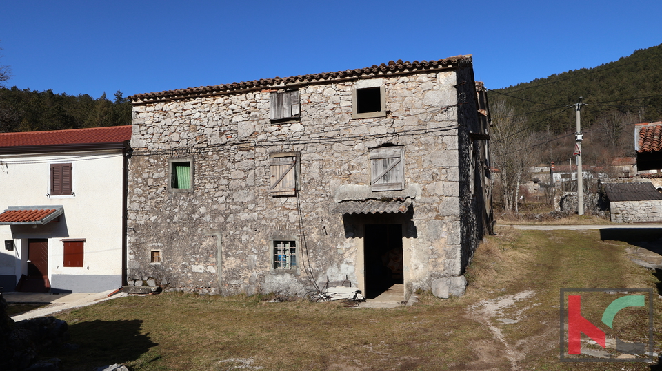 KAMENA KU&Cacute;A U OKOLICI LANI&Scaron;&Cacute;A&comma; &num;PRODAJA
