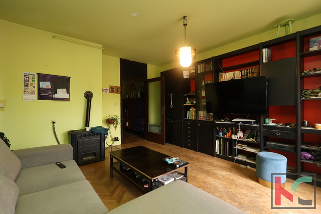 PULA, ŠIRI CENTAR, STAN 74m2 #PRODAJA