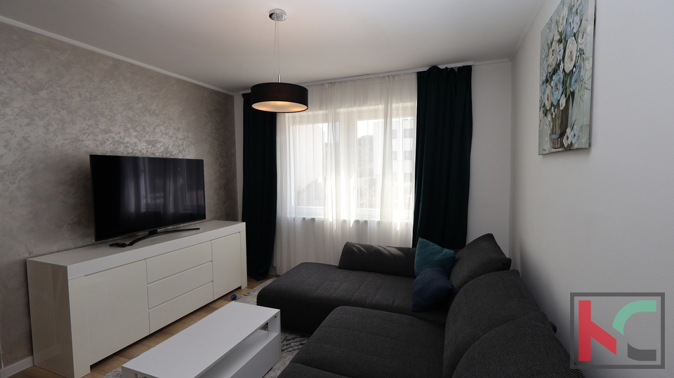 PULA&comma; &Scaron;IJANA&comma; KOMPLETNO ADAPTIRAN I URE&Dstrok;EN STAN 77&comma;87m2&comma; &num;PRODAJA