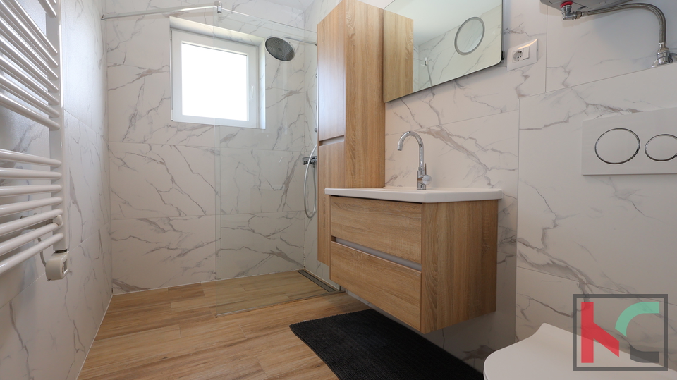 PULA&comma; &Scaron;IJANA&comma; KOMPLETNO ADAPTIRAN I URE&Dstrok;EN STAN 77&comma;87m2&comma; &num;PRODAJA