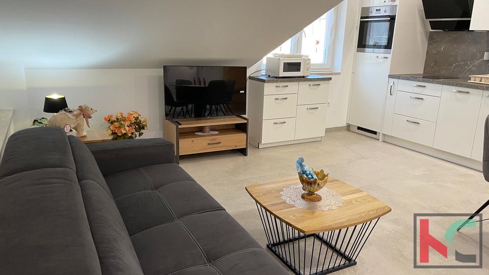 PULA, ŠIJANA, MODERNE MEHRFAMILIENHAUS MIT GARAGE UND TERRASSE, #VERKAUF