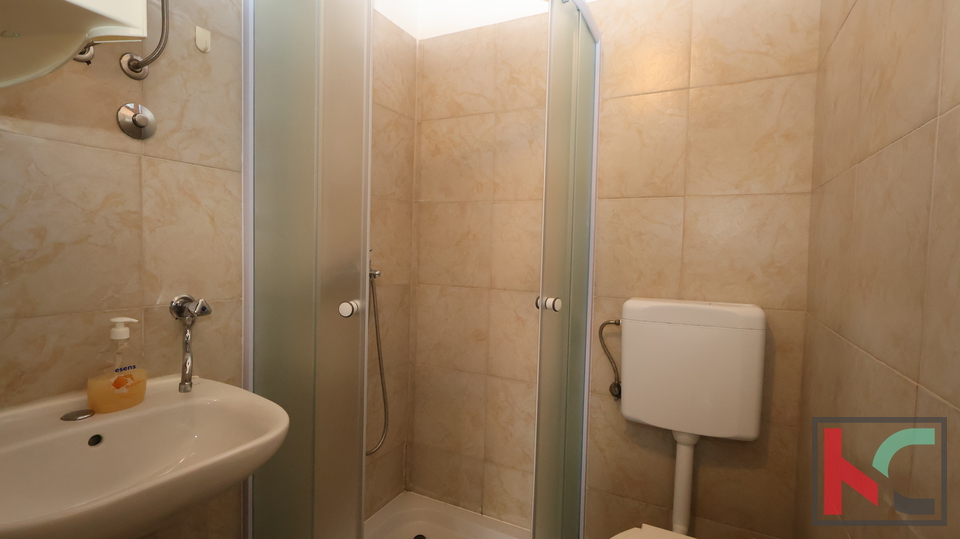 PULA&comma; CENTAR&comma; STAN 72&comma;50m2 SA 3 STAMBENE JEDINICE&comma; &num;PRODAJA