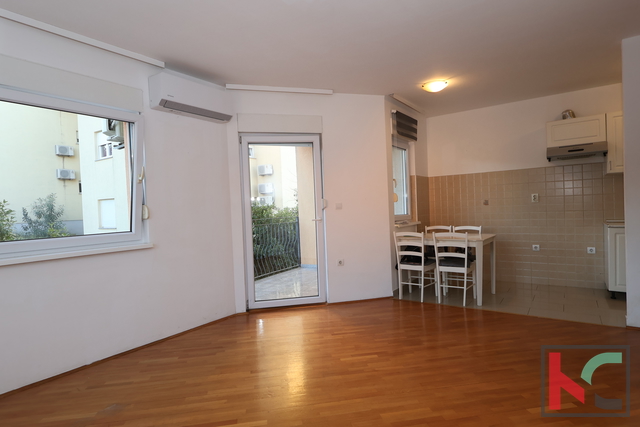 PULA,  DVOSOBAN STAN 62 m2 NA MIRNOJ LOKACIJI #PRODAJA