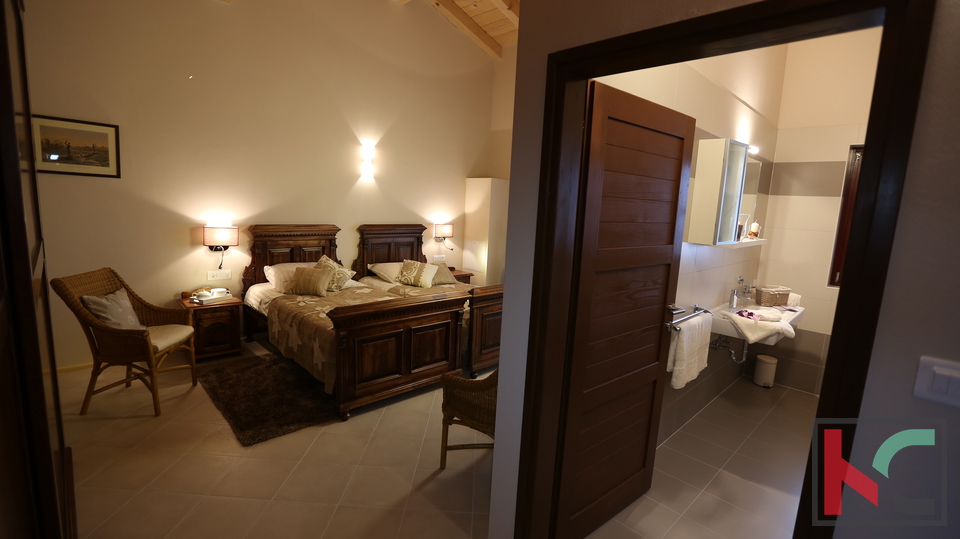 Haus&comma; 400 m2&comma; Verkauf&comma; Svetvin&ccaron;enat - Jur&scaron;i&cacute;i