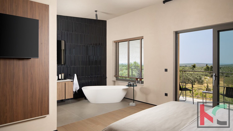 ISTRA&comma; VODNJAN&comma; AUTENTI&Ccaron;NA VILA SA EKSLUZIVNIM POGLEDOM NA MORE&comma; &num;PRODAJA