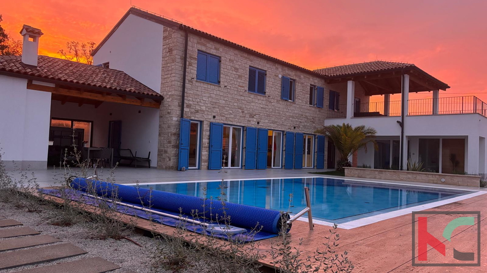 PORE&Ccaron;&comma; PREKRASNA MODERNA VILA SA BAZENOM&comma; JACUZZIJEM&comma; SAUNOM I VELIKOM OKU&Cacute;NICOM I TERASOM &num;PRODAJA